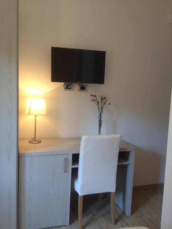 ตรัสเตเวเรส เฟรนด์ บีแอนด์บี Bed & Breakfast โรม ห้อง รูปภาพ