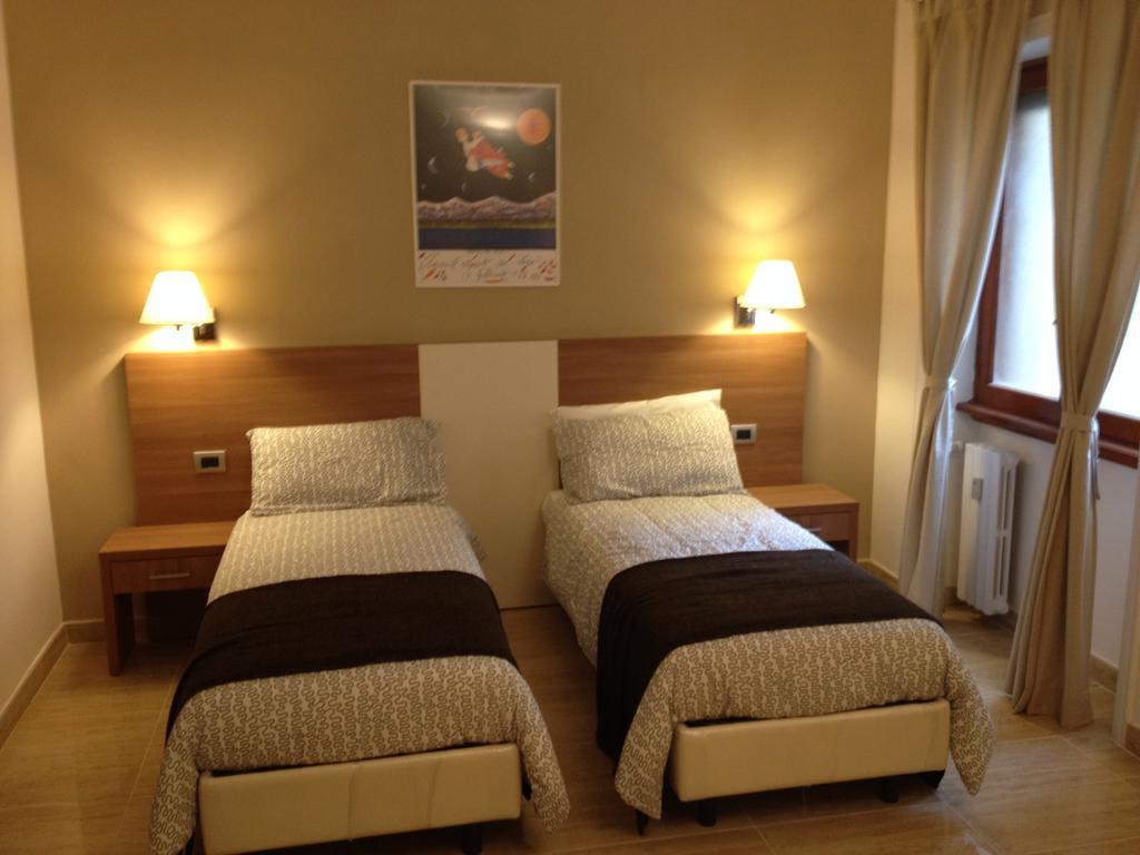 ตรัสเตเวเรส เฟรนด์ บีแอนด์บี Bed & Breakfast โรม ห้อง รูปภาพ