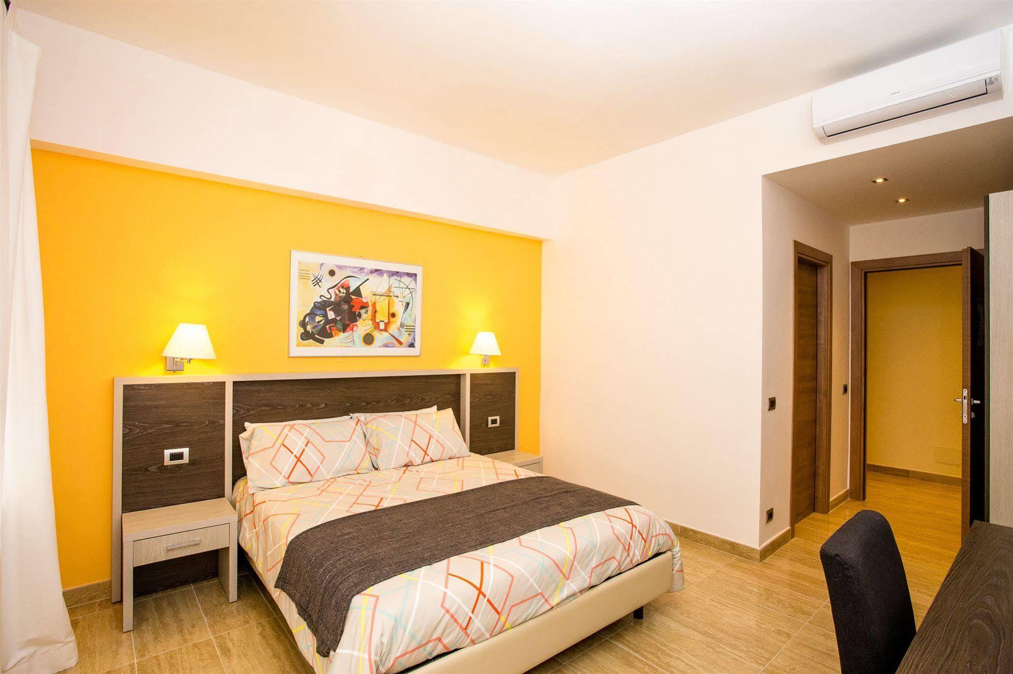 ตรัสเตเวเรส เฟรนด์ บีแอนด์บี Bed & Breakfast โรม ภายนอก รูปภาพ